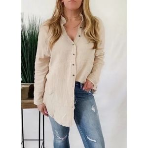 #37* 100% Cotton Urban Daisy Deconstructed Oversized Button Up NWOT